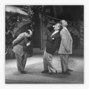 'I Like Ike' Sung On Stage